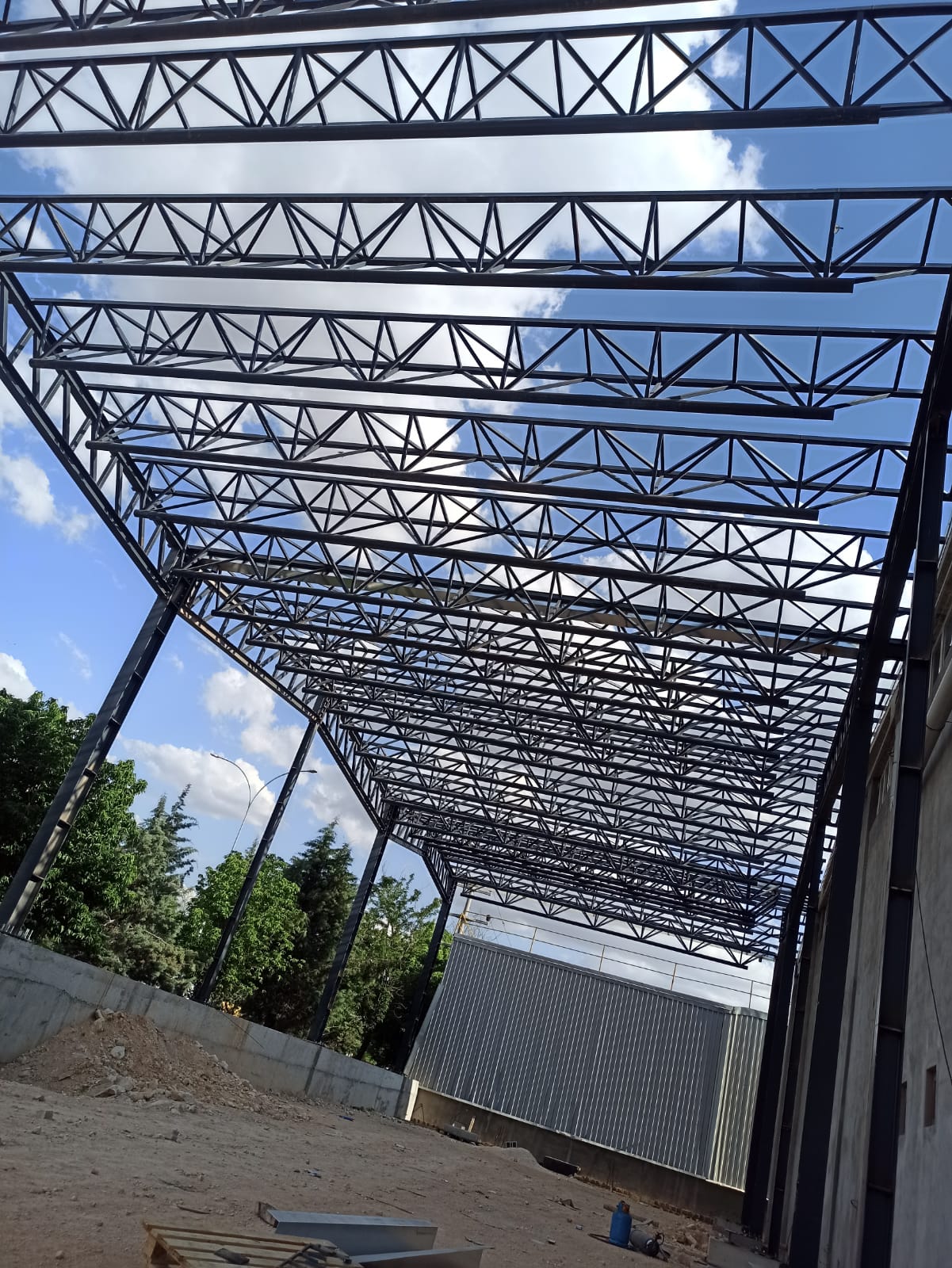 Çapan Halı - Çelik Çatı