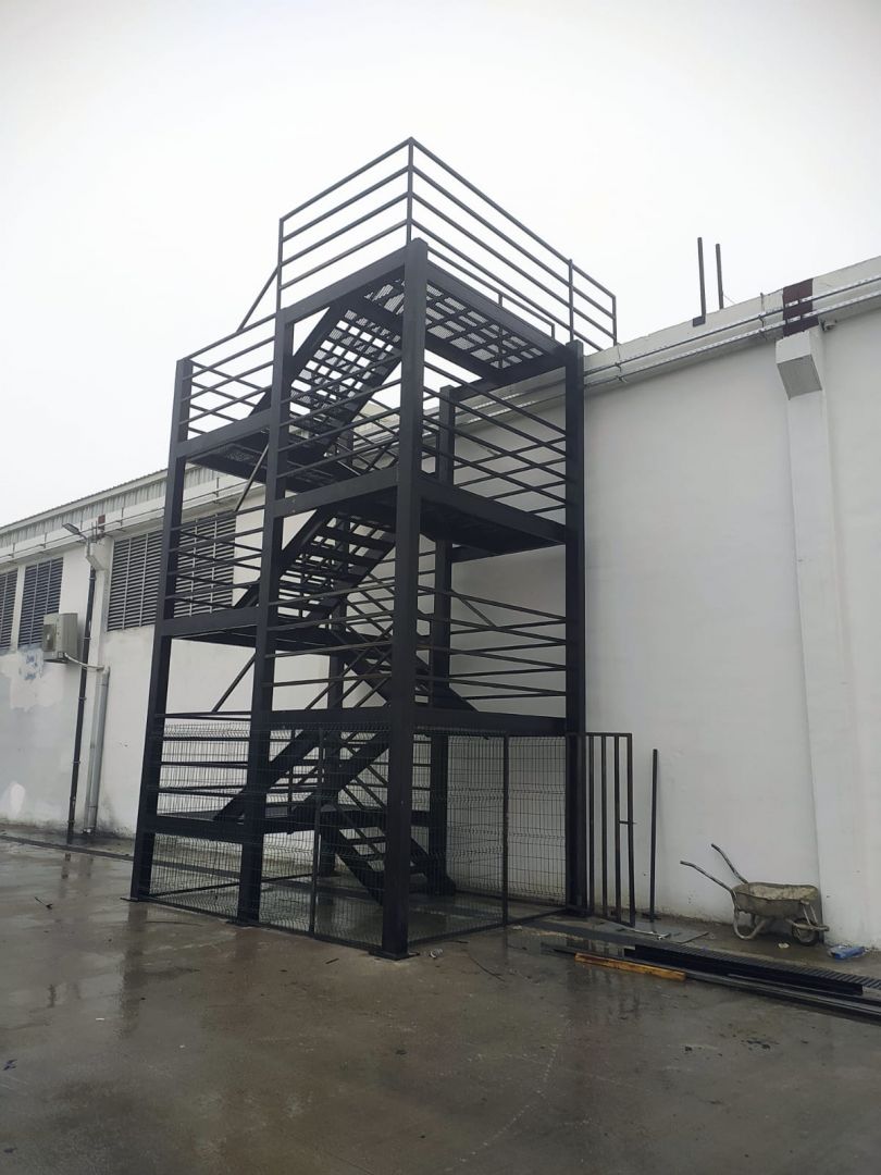 Sanko Holding - Yangın Merdiveni